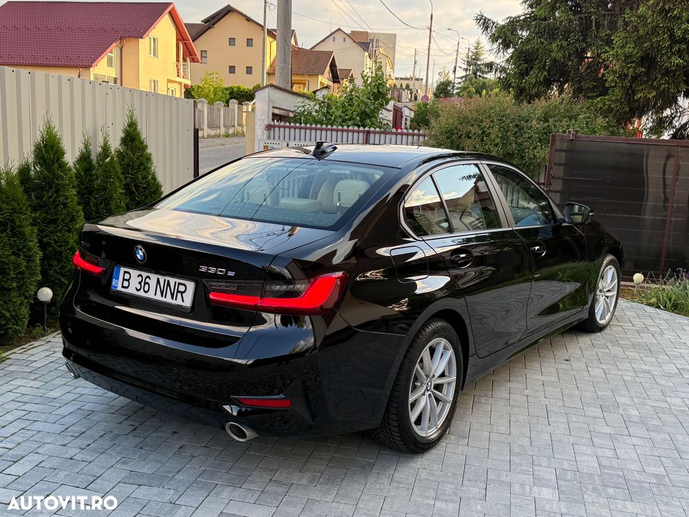 BMW Seria 3 330e xDrive AT PHEV - 9