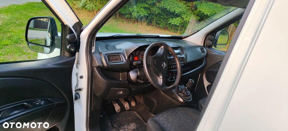 Opel Combo D - 7