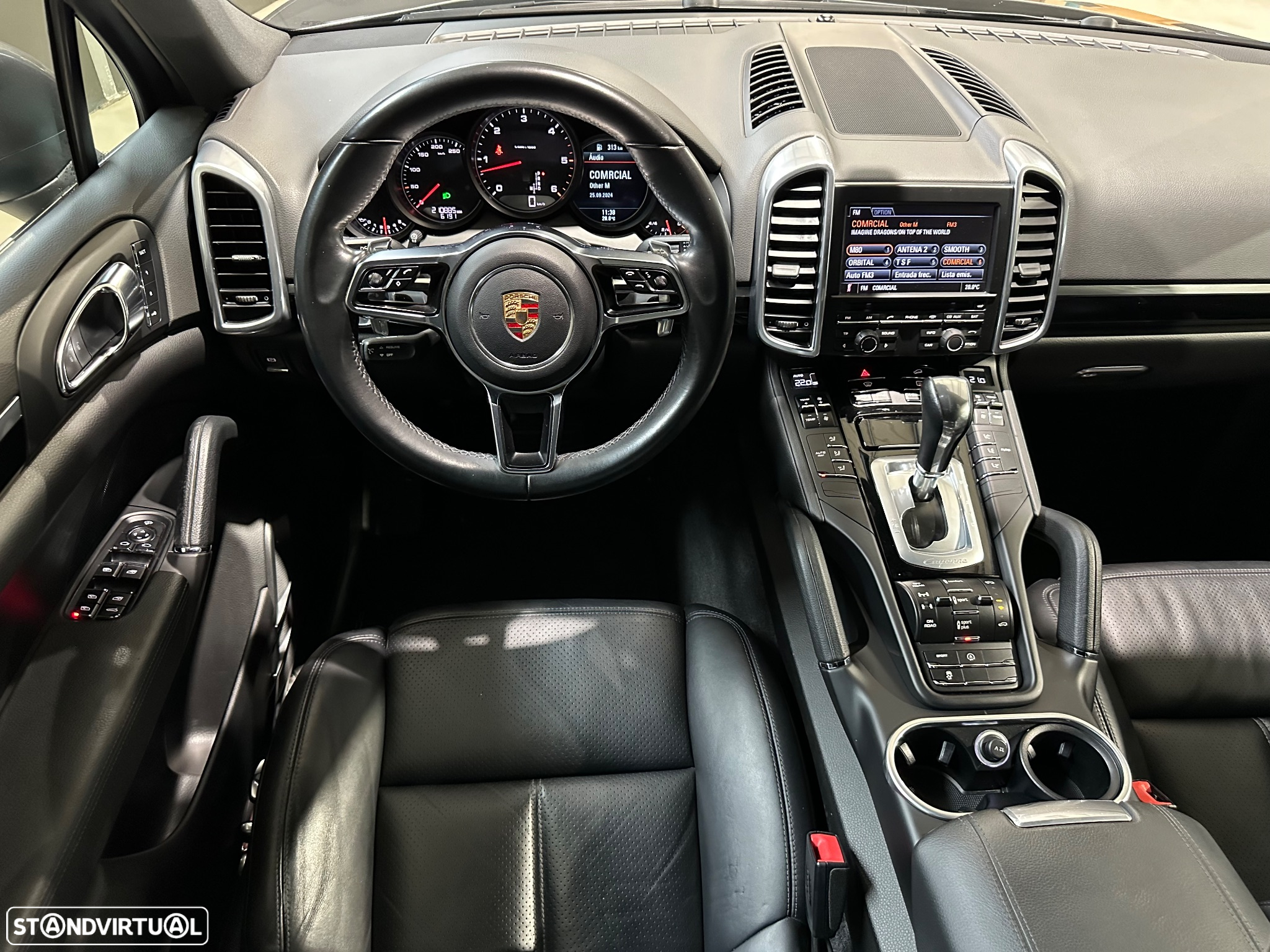 Porsche Cayenne Standard - 34