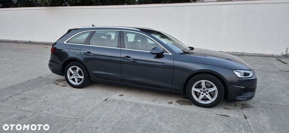 Audi A4 Avant 35 TDI S tronic S line - 4