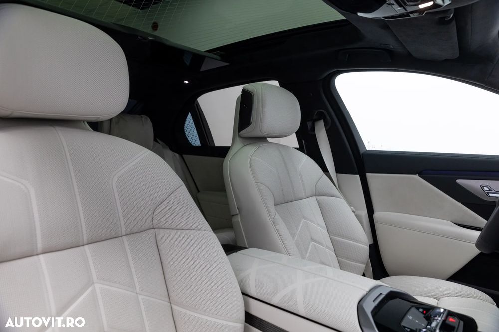 BMW Seria 7 740 xDrive MHEV - 37