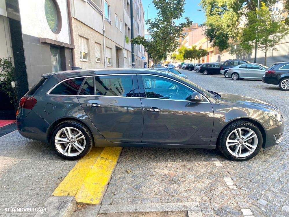Opel Insignia Sports Tourer - 4