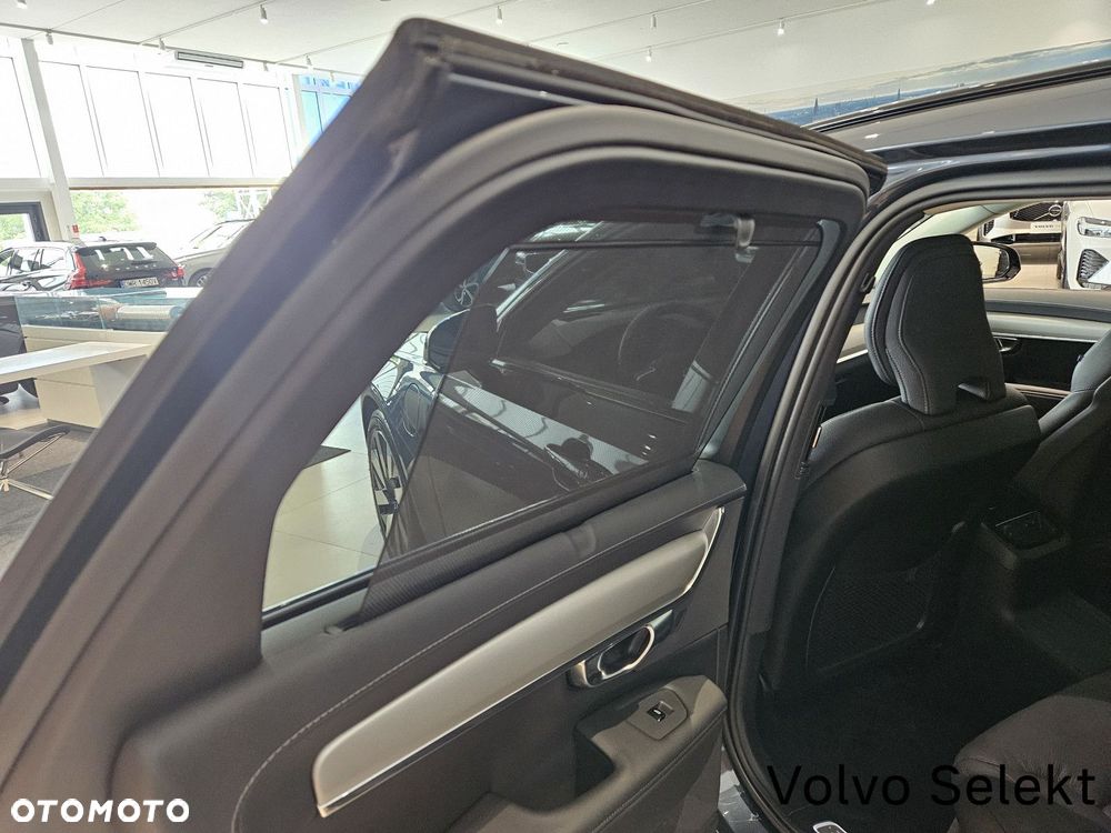 Volvo V90 - 32