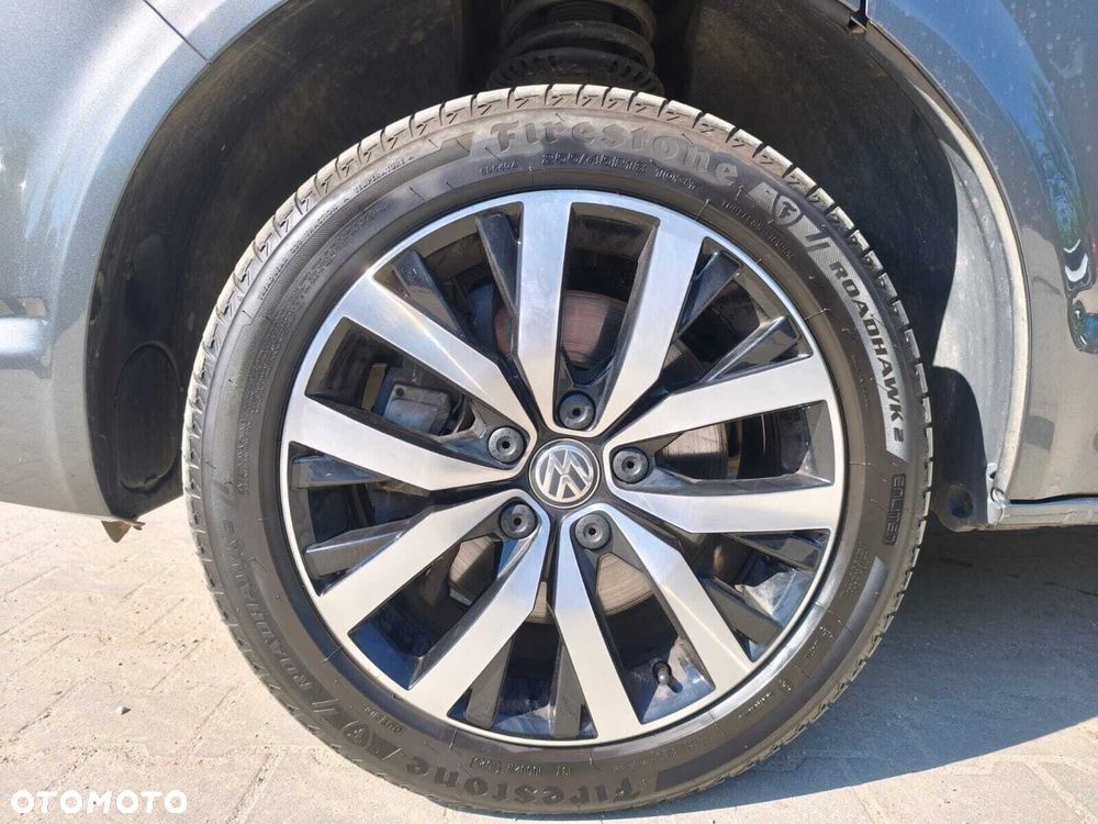 Volkswagen Transporter T6 BiTDI L1H2 4Motion DSG - 35