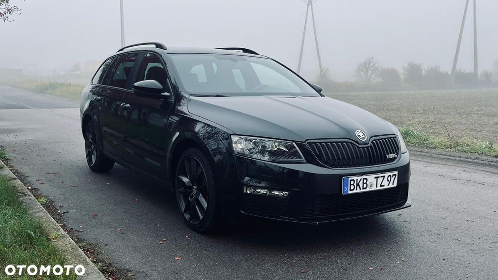 Skoda Octavia 2.0 TDI DSG RS - 2