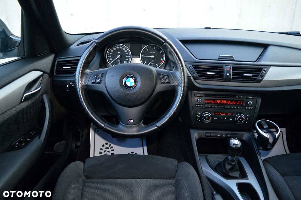 BMW X1 xDrive20d - 14