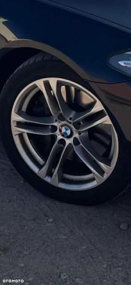 BMW Seria 3 330d - 20