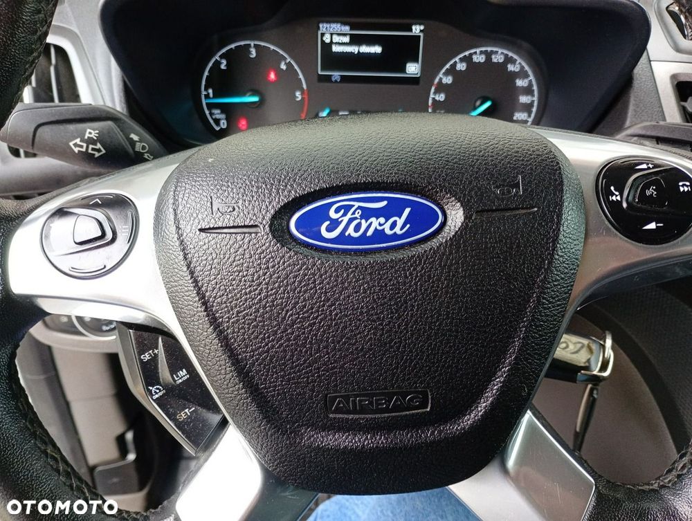 Ford Connect - 13