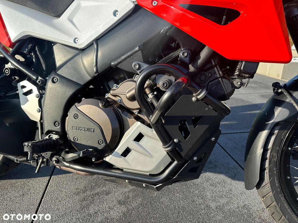 Suzuki V-STROM - 22
