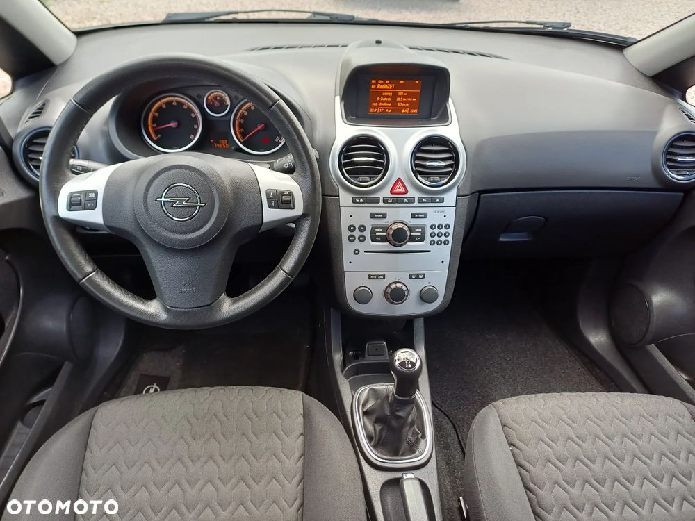 Opel Corsa 1.4 16V Active - 6