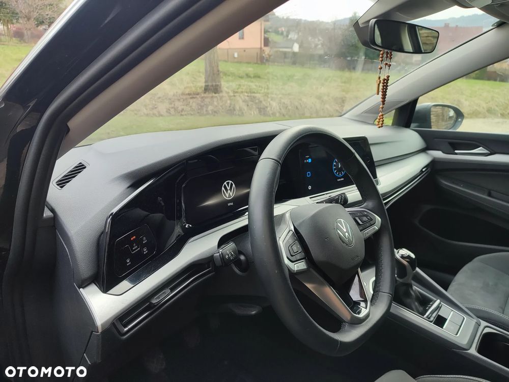 Volkswagen Golf 1.0 TSI OPF - 11