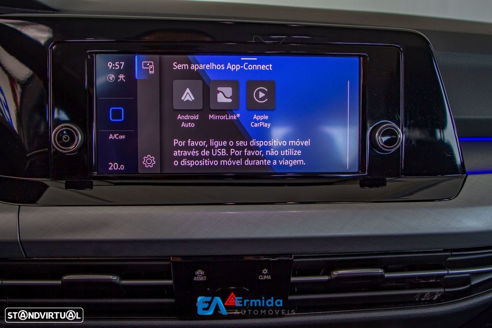 VW Golf 1.0 eTSI Life DSG - 30