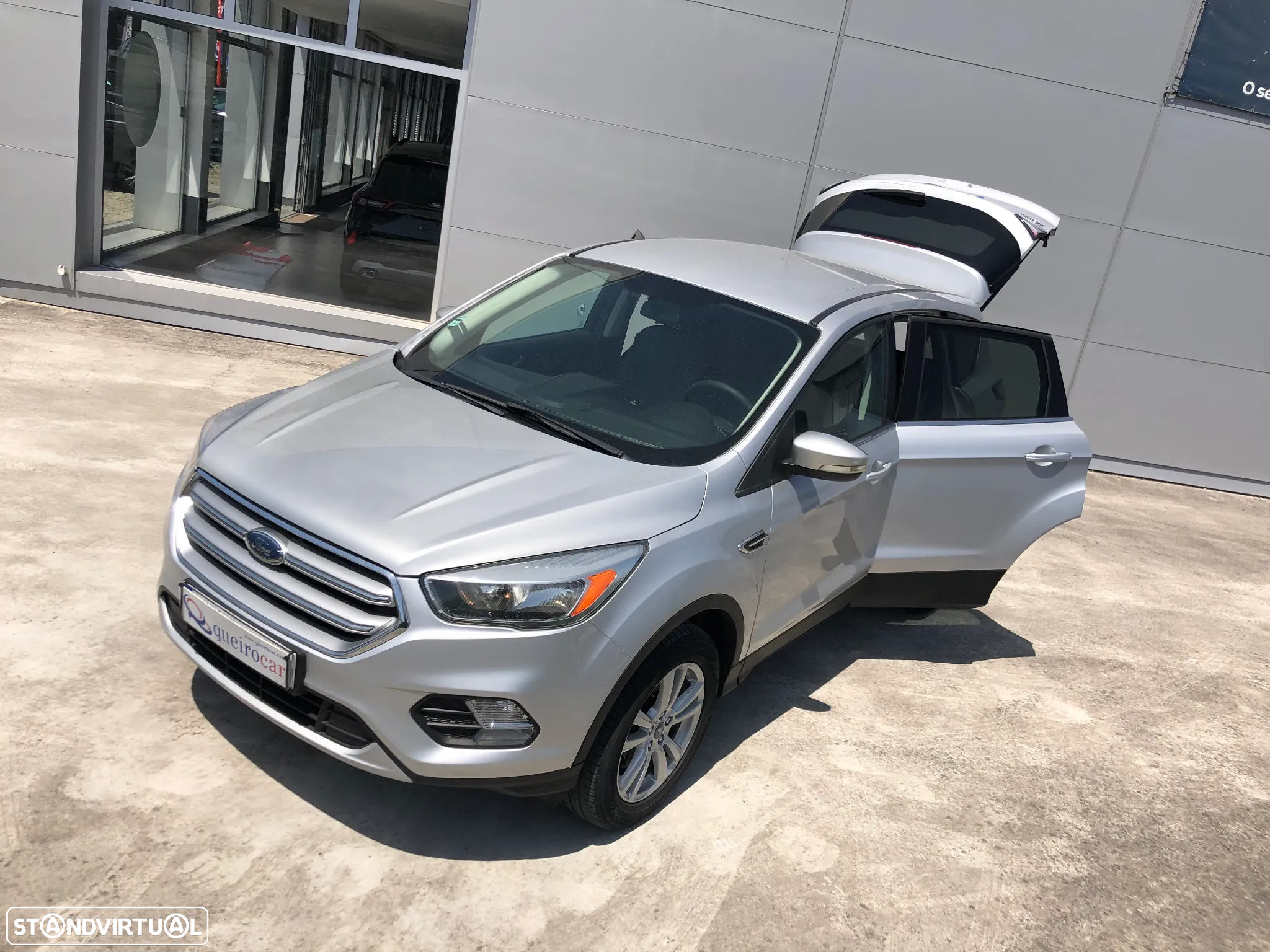 Ford Kuga 1.5 TDCi Business - 6