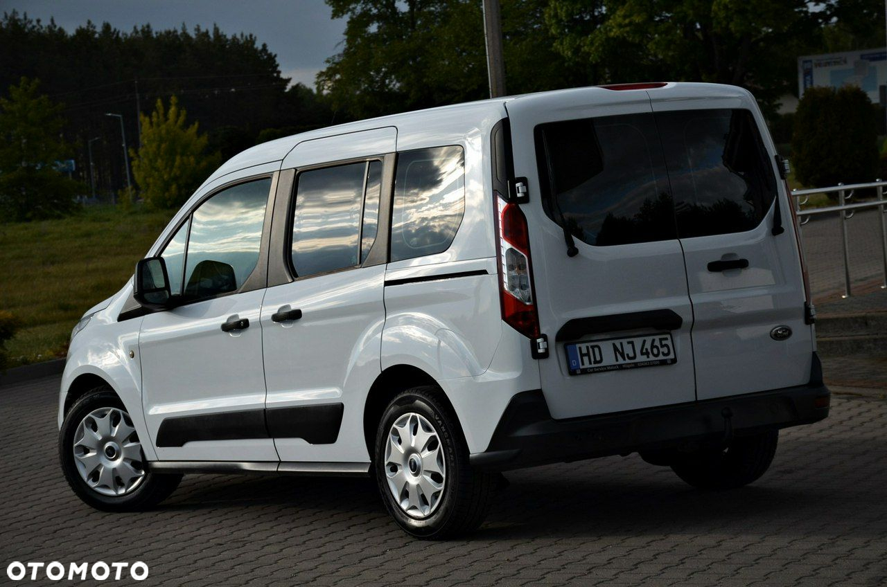 Ford Transit Connect - 12