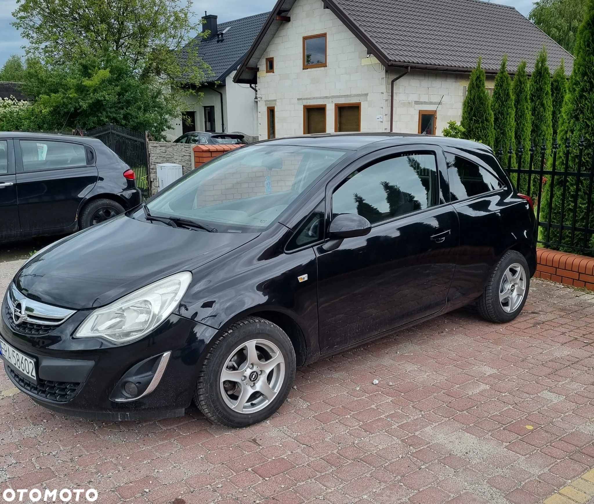 Opel Corsa 1.4 16V Cosmo - 4