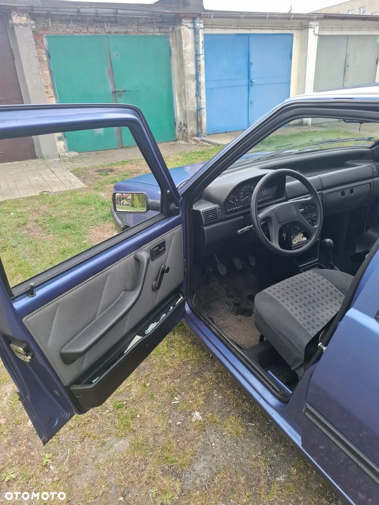 Fiat Uno 1.0 i.e - 5