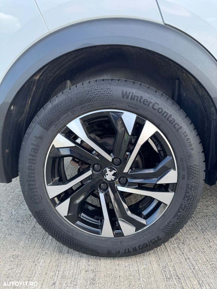 Peugeot 2008 PureTech 130 GT Pack - 18