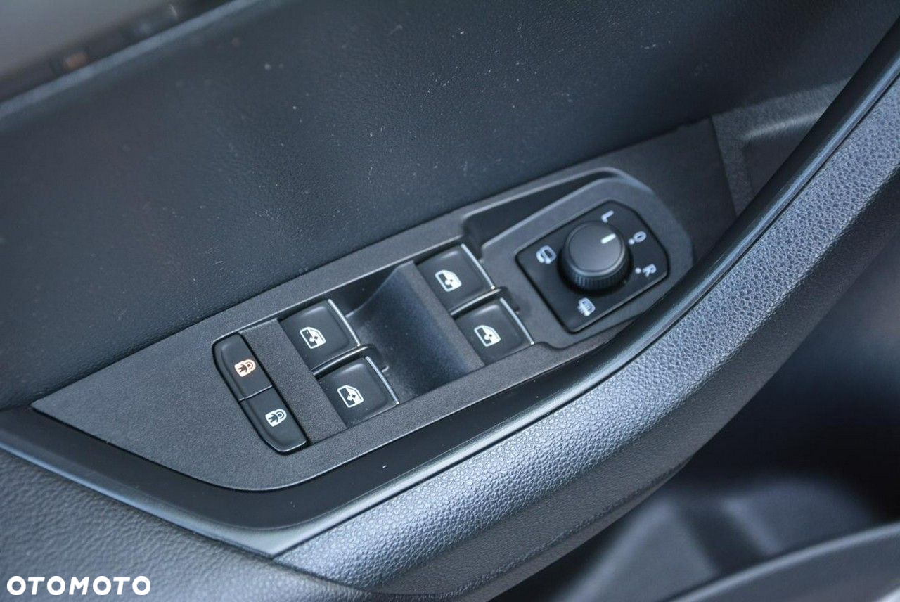 Skoda Karoq 1.5 TSI ACT 4x2 Ambition DSG - 35