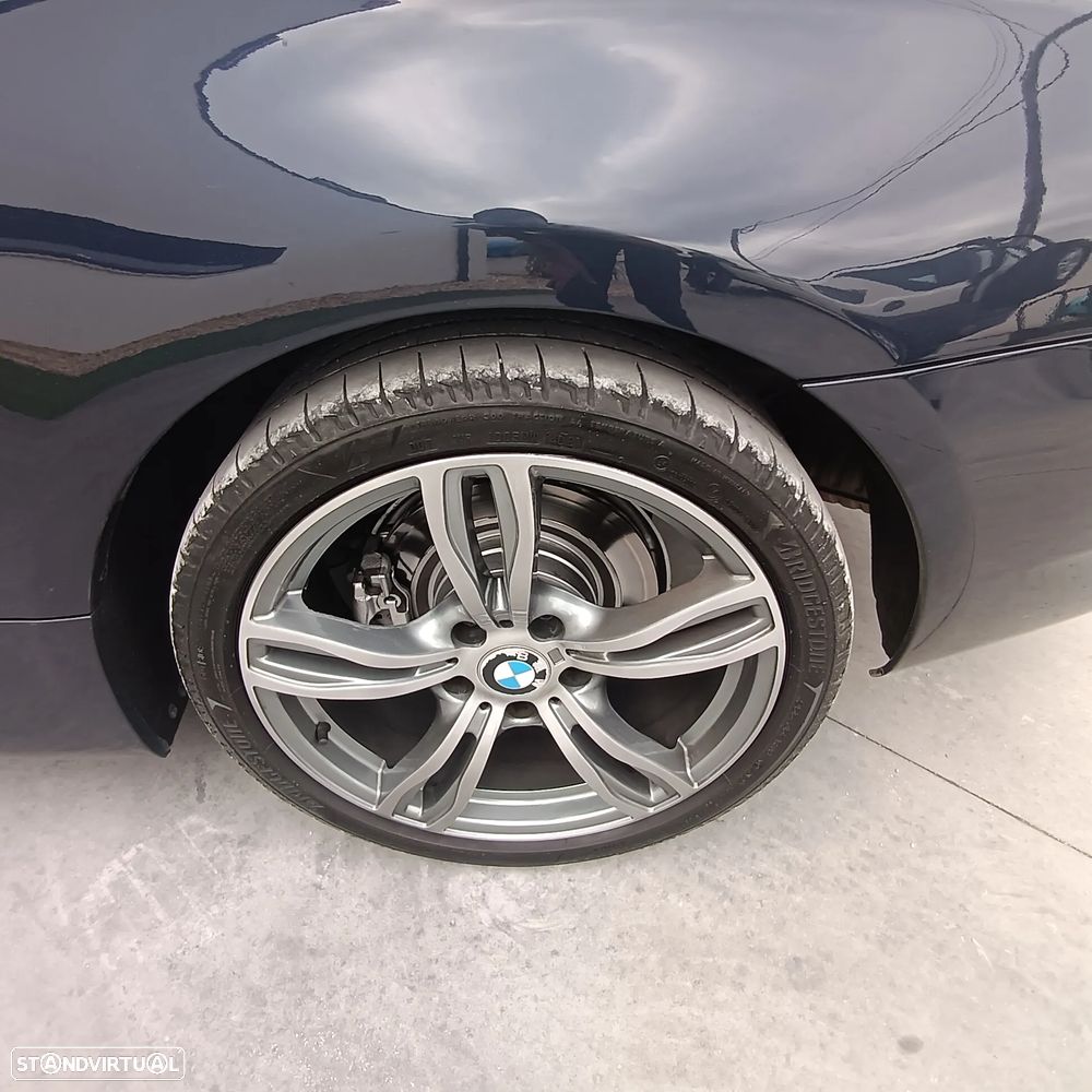 BMW 320 d Coupe Auto - 12