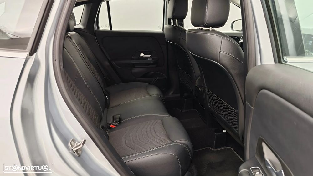 Mercedes-Benz GLA 250 e Progressive - 28