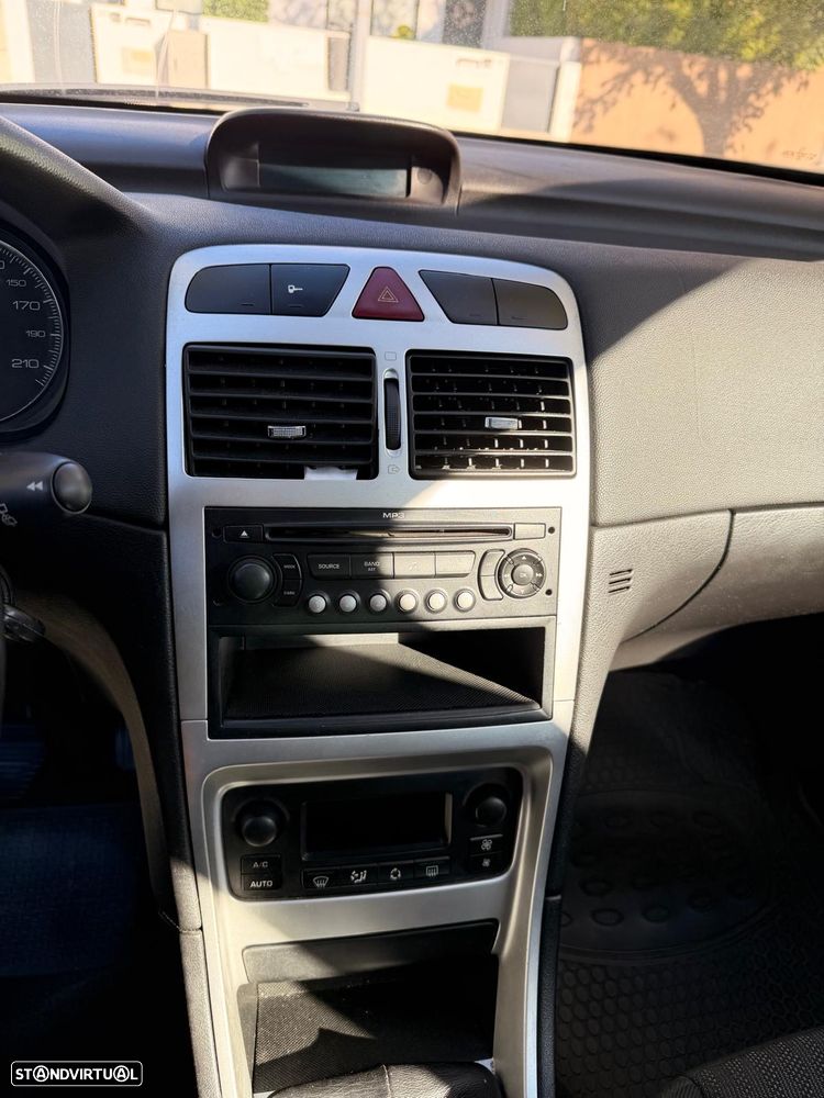 Peugeot 307 SW 1.6 HDi Expedition - 11