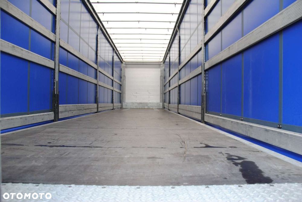 Schmitz Cargobull SCS kurtyna, podnoszona oś - 10