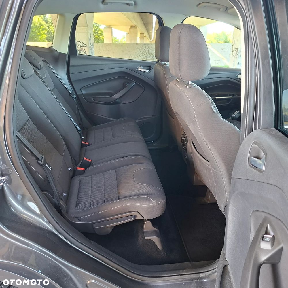 Ford Kuga 1.5 EcoBoost 2x4 Business Edition - 21