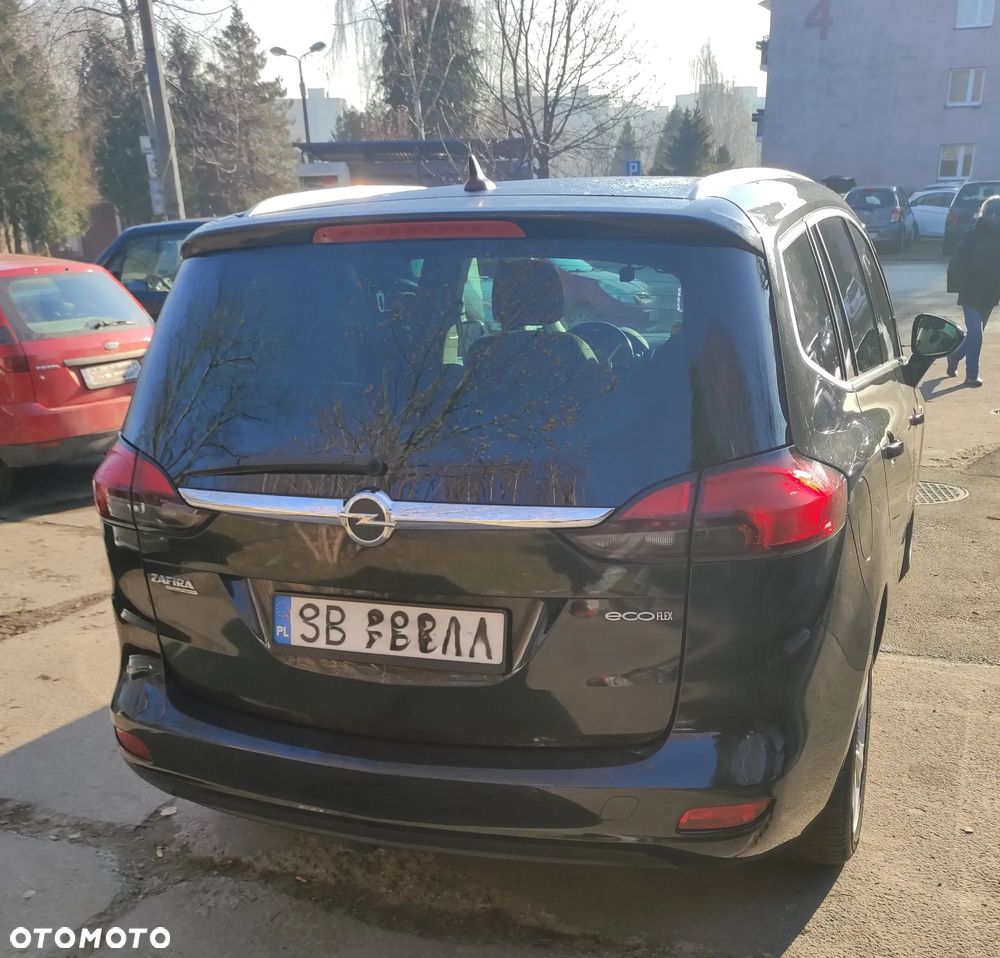 Opel Zafira - 17