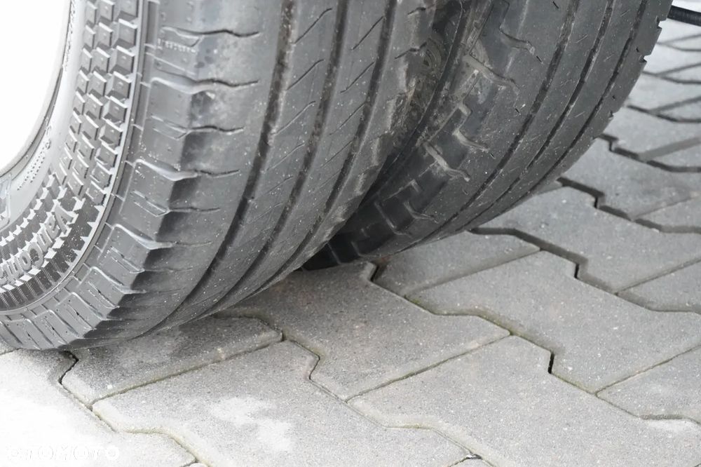 Iveco DAILY 35-160 / KONTENER 4,3 M / WINDA / BLIŹNIAK   DMC: 3500 KG /  2022 - 20