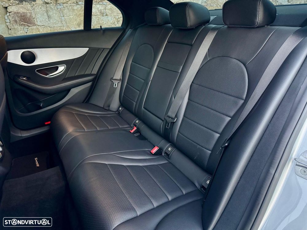 Mercedes-Benz C 180 d AMG Line - 14