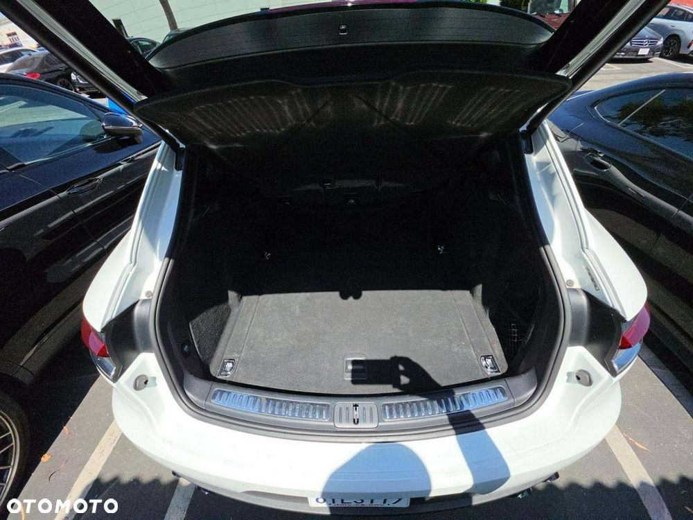 Porsche Macan - 10