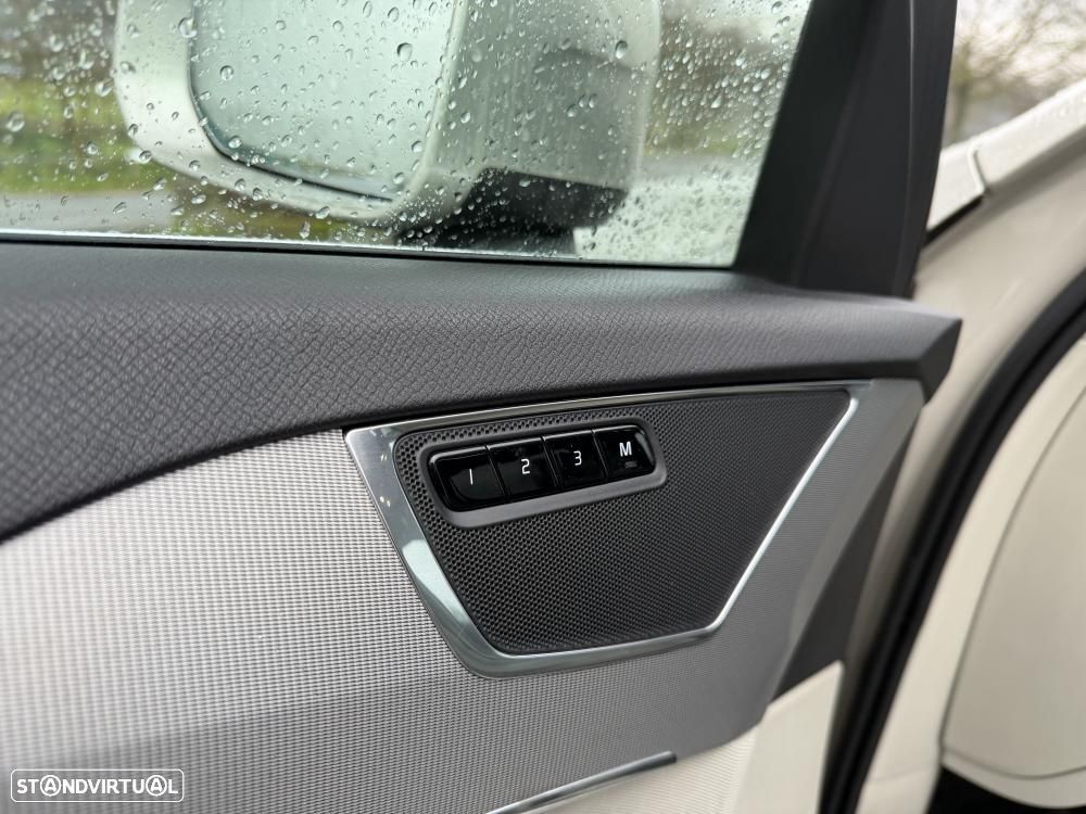 Volvo XC 90 2.0 D4 Inscription - 19