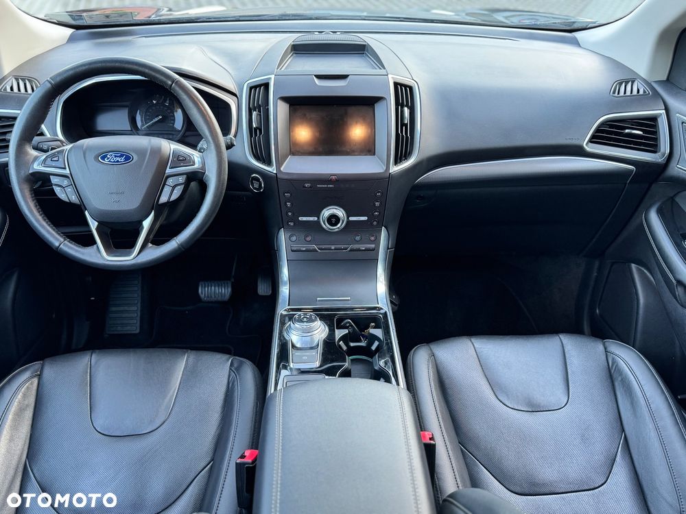 Ford Edge - 16