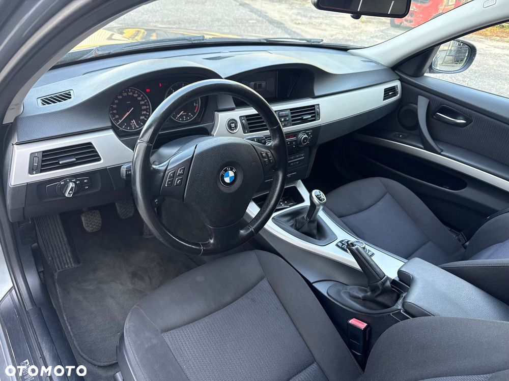 BMW Seria 3 - 8