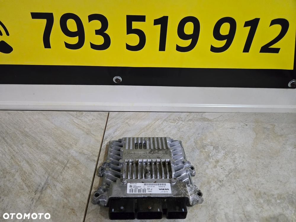 VOLVO 1,9 d STEROWNIK SILNIKA 5WS40562A-T - 1
