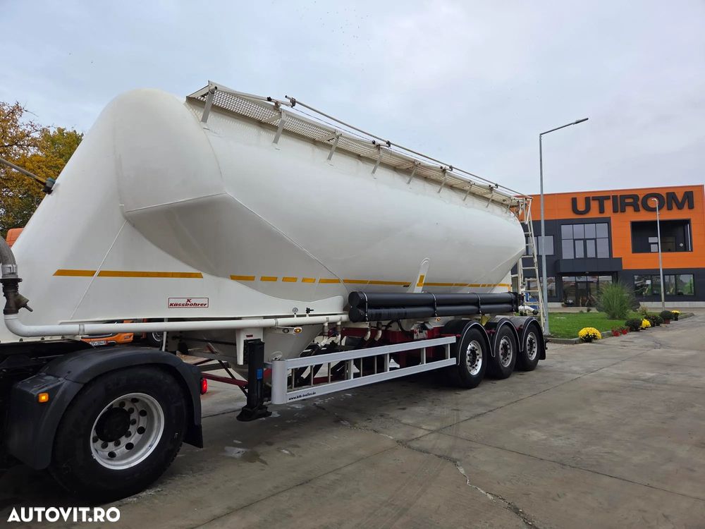 Kaessbohrer Transport CIMENT VRAC, 40mc, Masa propie 5,1t, Jante ALUMINIU, Capacitate 40mc, Axe SAF, Picioare sprijin, Produsa in GERMANIA, rulata in GERMANIA, Posibilitate leasing-PROMOTIE 29.900 EUR+Tva - 11