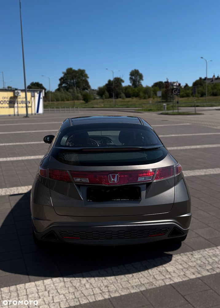 Honda Civic 1.8 Comfort - 7