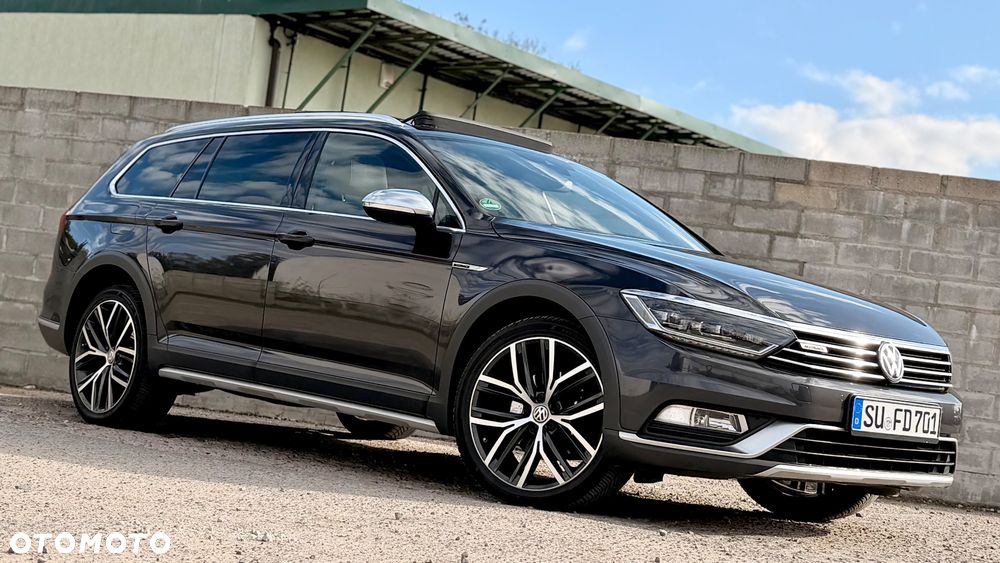 Volkswagen Passat Alltrack 2.0 TDI SCR 4Motion DSG - 27
