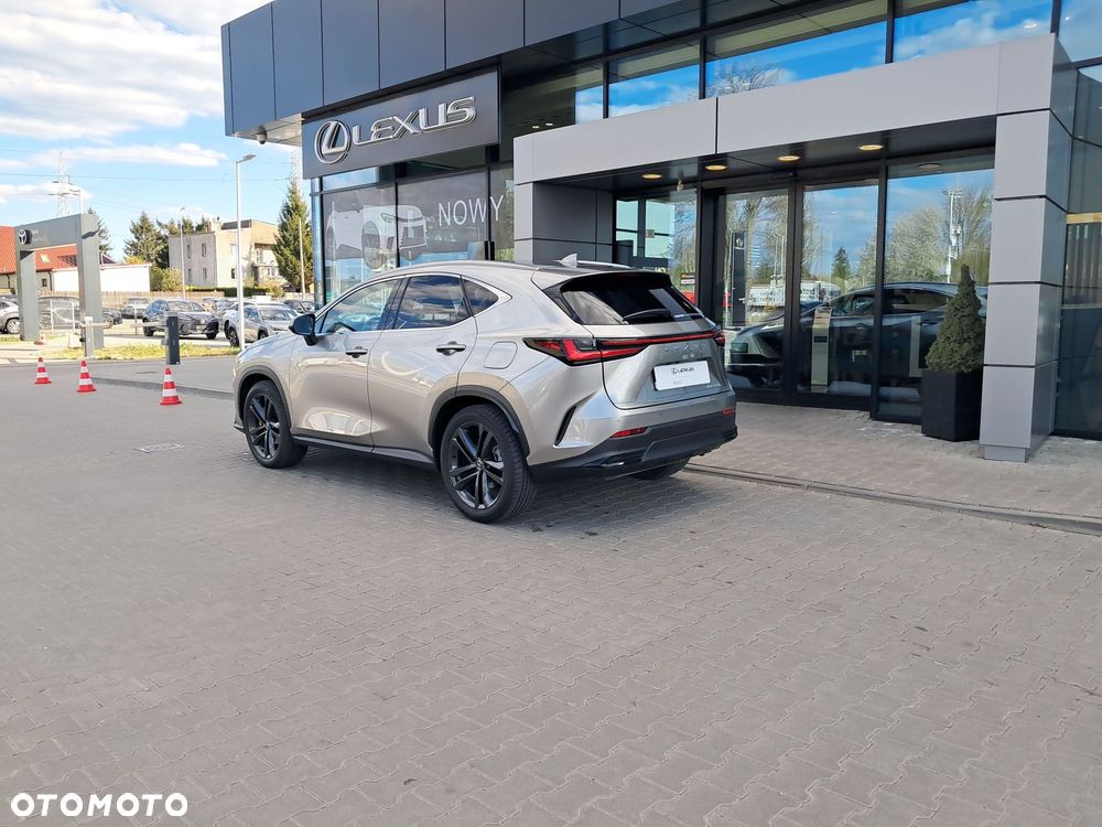 Lexus NX 350h Prestige AWD - 16