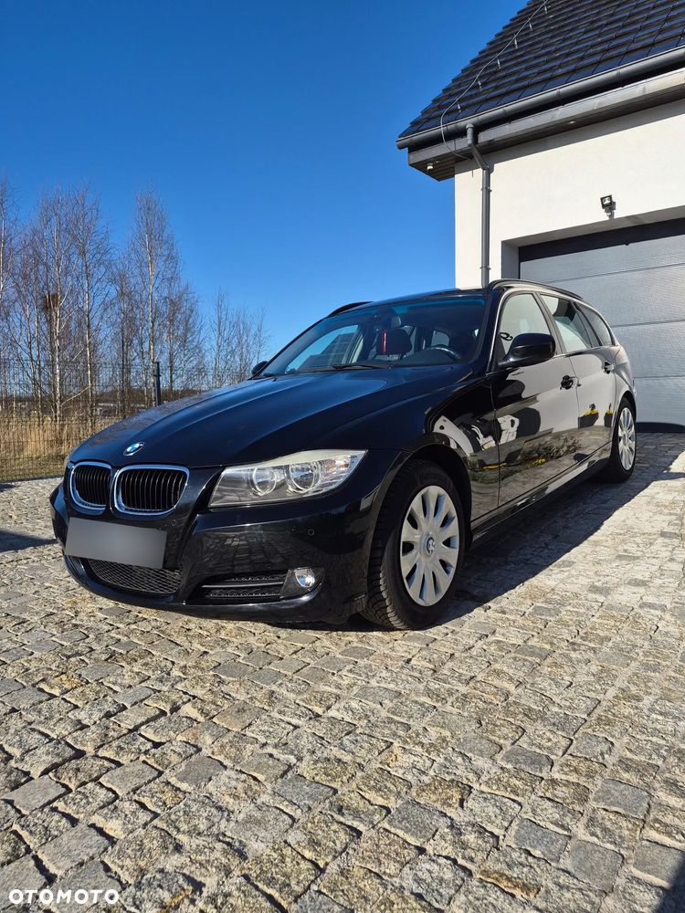 BMW Seria 3 318i Edition Exclusive - 7