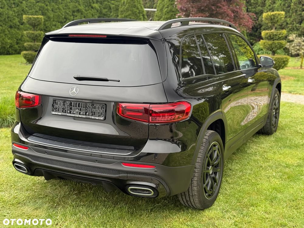 Mercedes-Benz GLB 200 d 8G-DCT AMG Line - 11