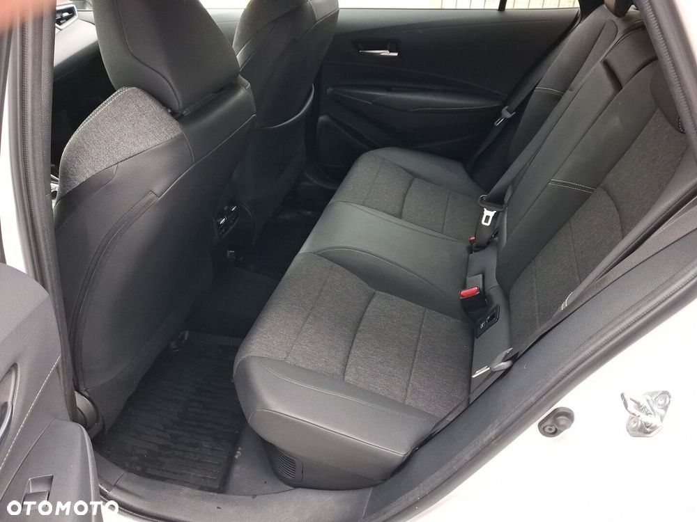 Toyota Corolla 1.8 Hybrid Style - 15