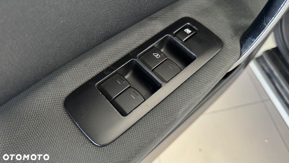 Nissan Qashqai+2 - 19