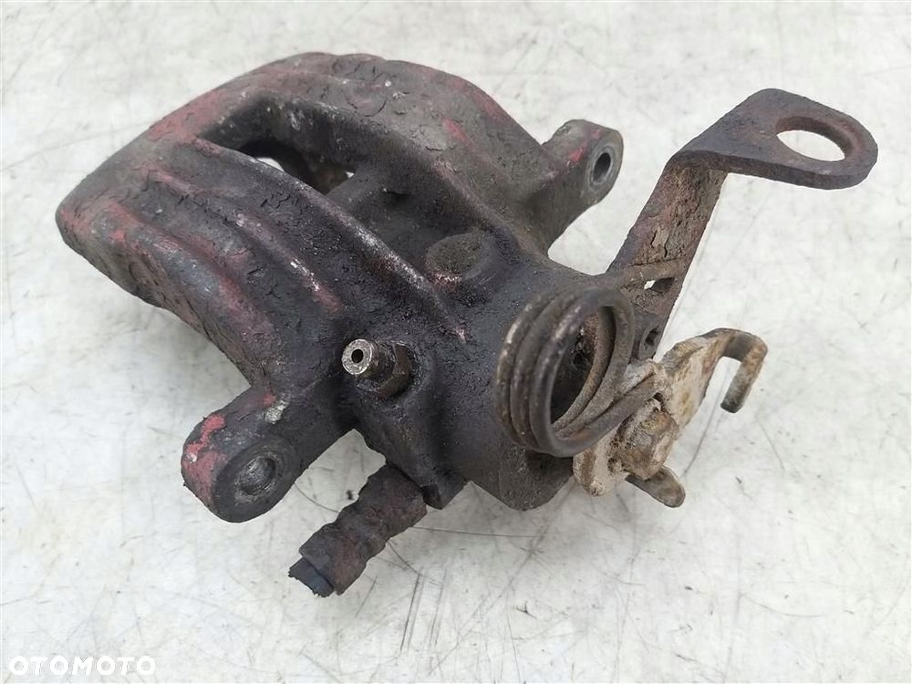 ZACISK HAMULCOWY TYŁ LEWY ALFA ROMEO 156 97-06 R - 2