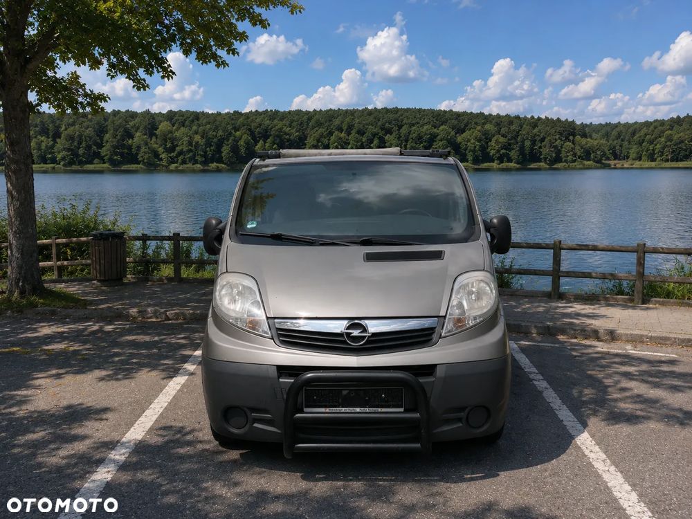 Opel Vivaro - 2