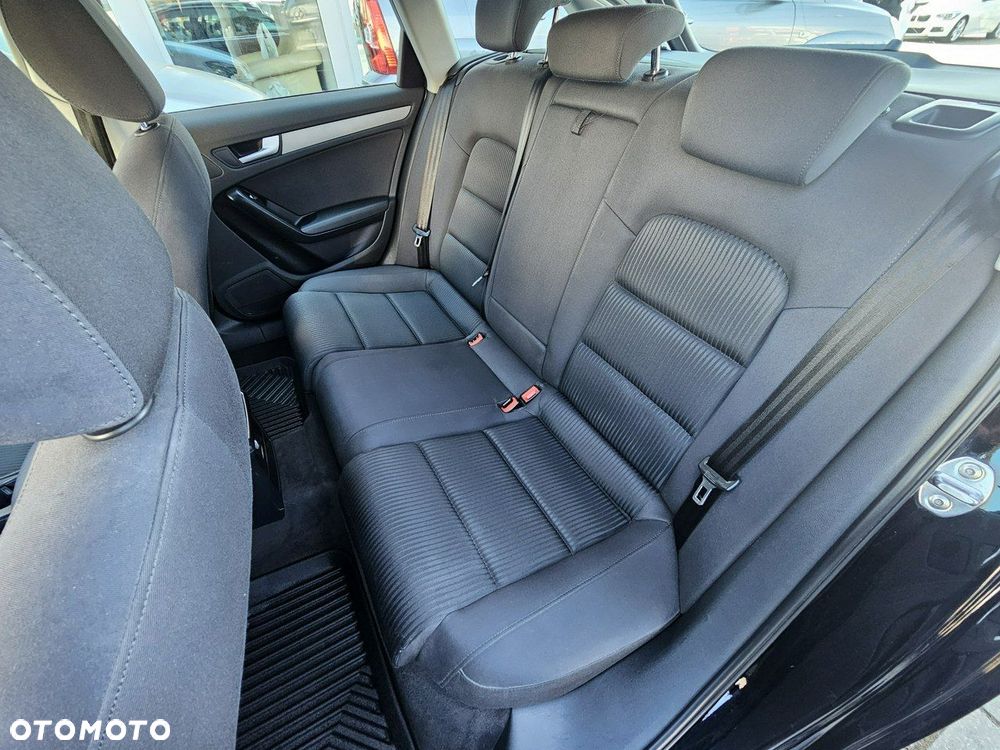 Audi A4 Avant 2.0 TDI 116g DPF Ambiente - 15