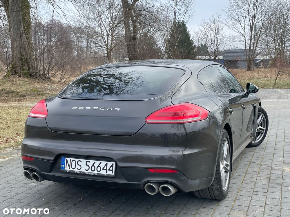Porsche Panamera Edition - 3