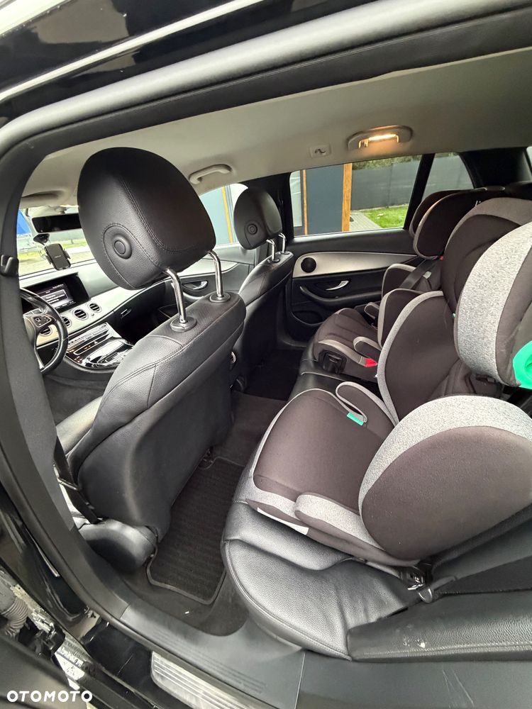 Mercedes-Benz Klasa E - 6