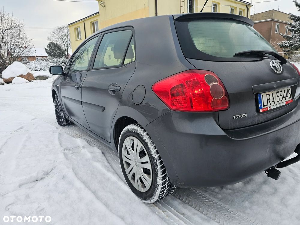 Toyota Auris 1.6 VVT-i Team - 3