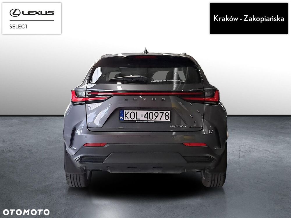 Lexus NX 2023